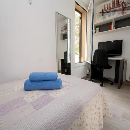 Holiday Yuna By Interhome